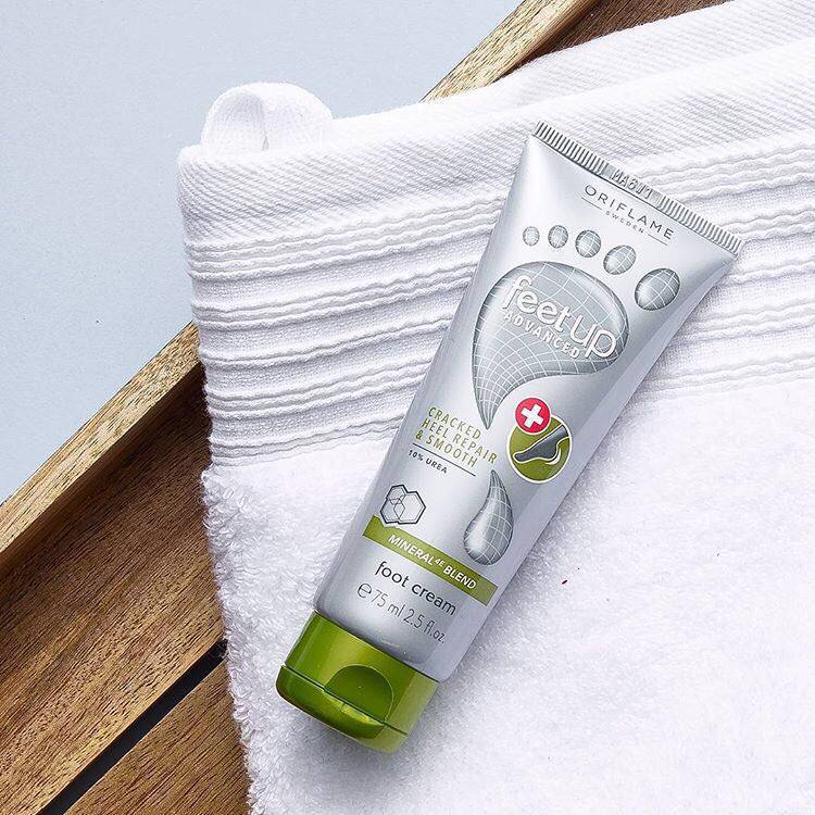 کرم ترمیم کننده ترک پاشنه پا